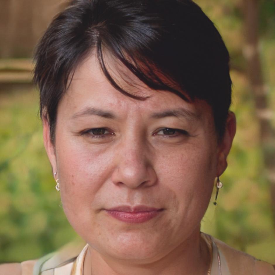 Freya Thornfield, Mobile Optimization Specialist